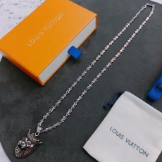 Louis Vuitton Necklaces